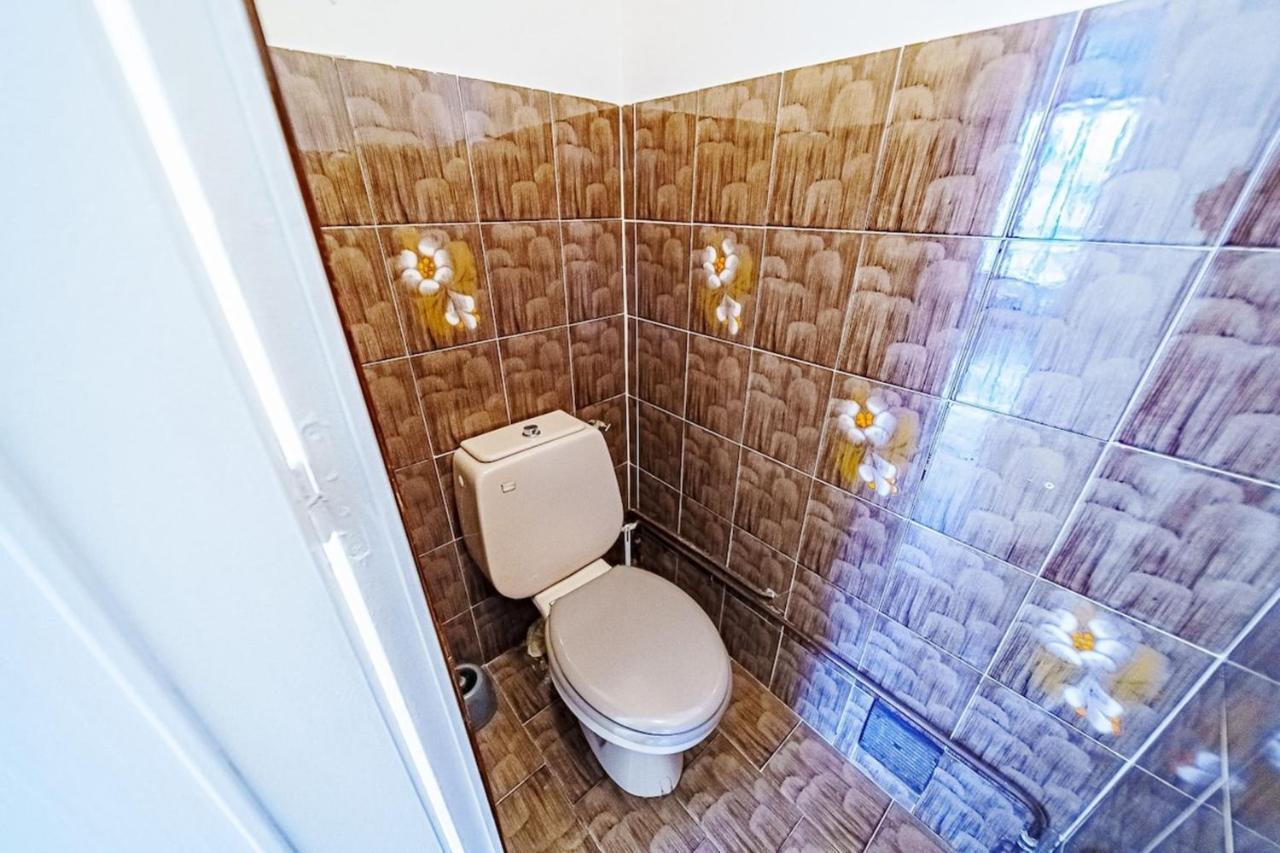The Billon-Spacious 8 People Balcony-Metro Gratte Ciel Villeurbanne Exterior foto